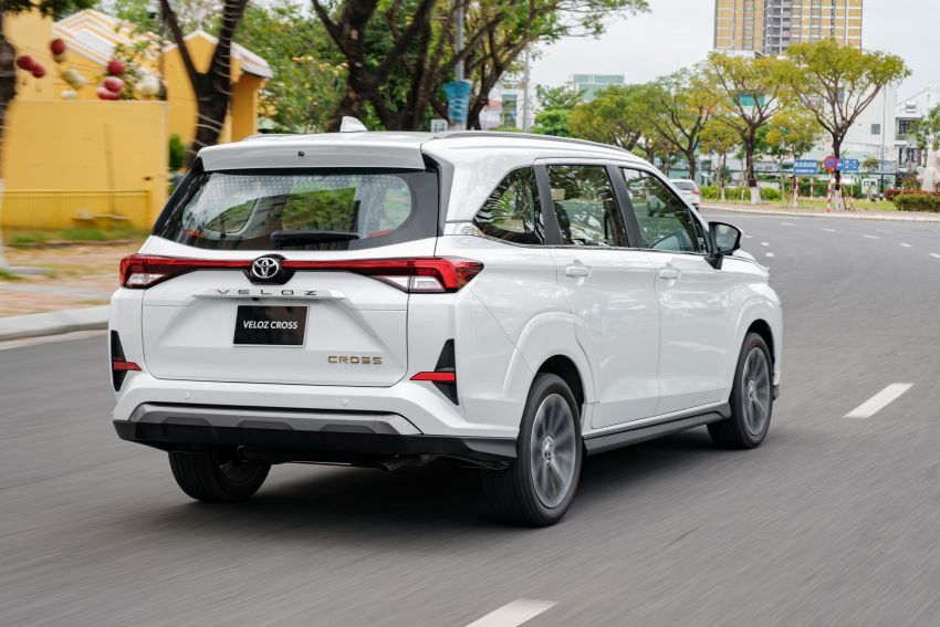 Toyota Veloz Cross 