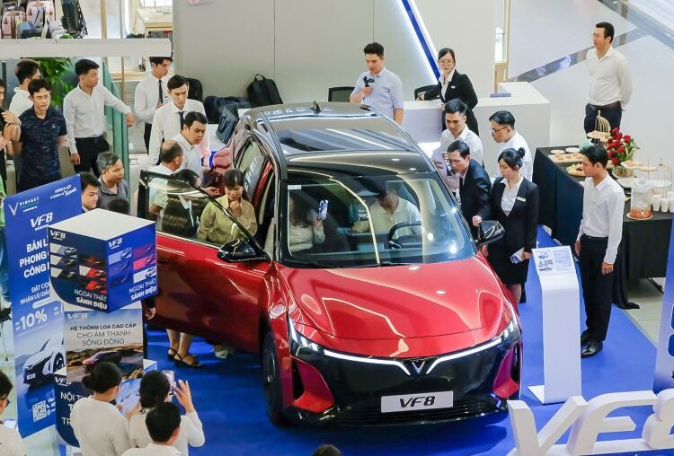 VinFast VF 8 mới