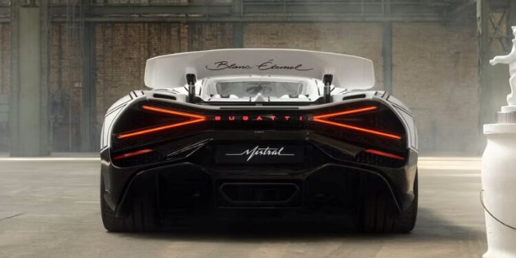 Bugatti Mistral Blanc Éternel: Độc bản hypercar với nhiều chi tiết sứ cao cấp từ trong ra ngoài