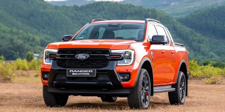 Ford Ranger 2026: Toàn bộ phiên bản dùng hộp số tự động 10 cấp, giá từ 707 triệu đồng