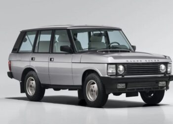 Land Rover tái sinh Range Rover Classic 1993 theo phong cách SV Ultra đương đại