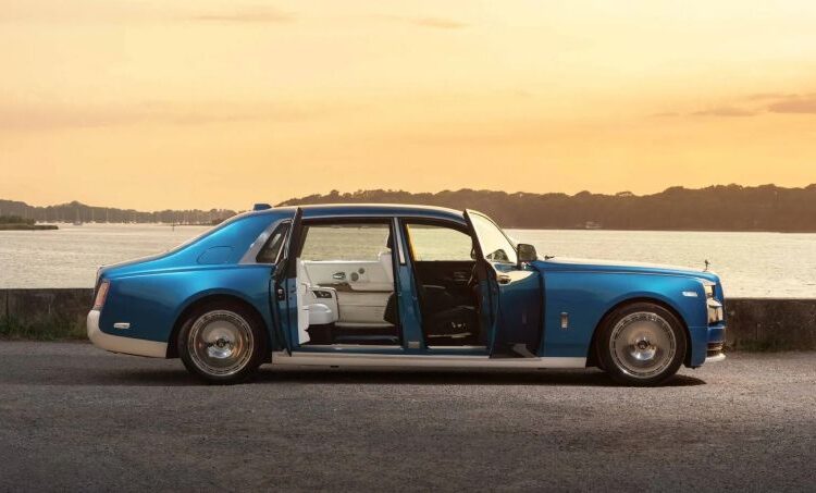 Rolls-Royce Phantom Regatta độc bản: “du thuyền mặt đất” dài gần 6 mét