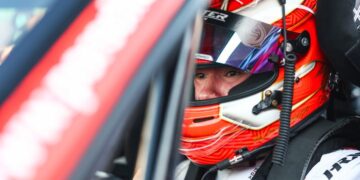 Tay đua Sawer Hoàng Đạt đại diện Porsche Việt Nam tham gia Porsche ARbox Carrera Cup Asia 2026