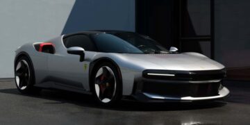 Ferrari CZ26 độc bản: Chiếc SF90 Stradale khoác diện mạo hoài cổ thập niên 70