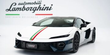 Lamborghini tái hiện tinh thần Tricolore trên chiếc Temerario 907 mã lực