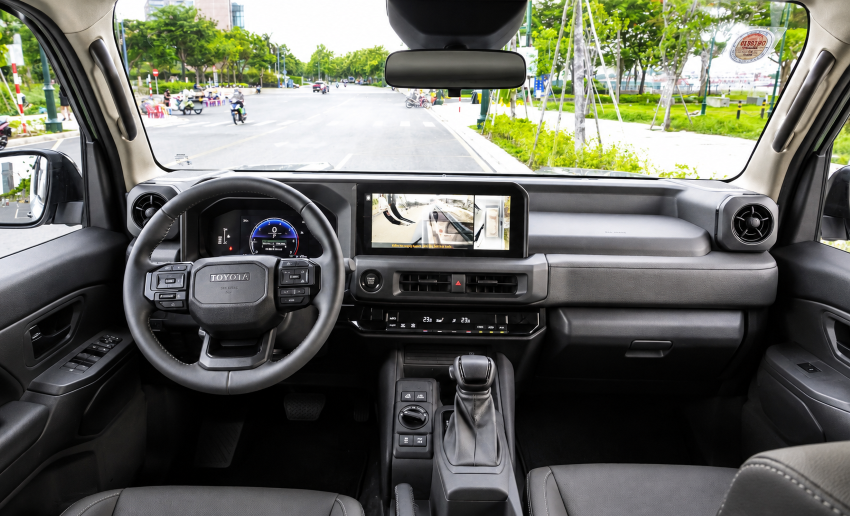 Land Cruiser FJ