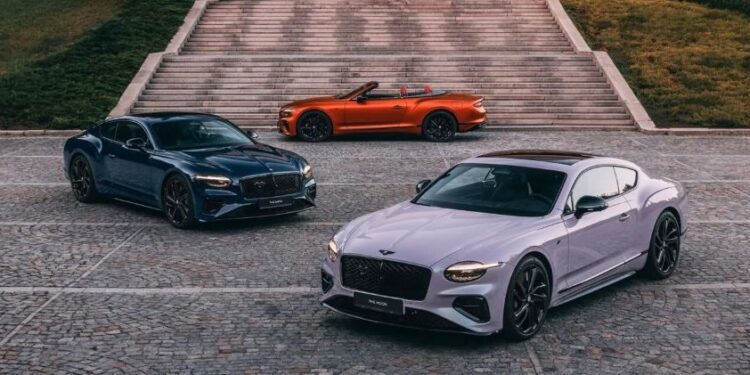 Bộ ba độc bản Bentley Continental GT Mặt trời, Trái đất và Mặt trăng