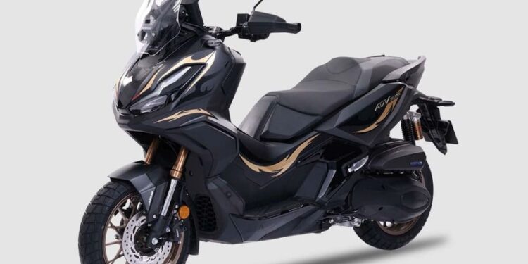Honda ADV350 Limited Edition với bộ tem họa tiết lấy cảm hứng từ nghệ thuật Trung Quốc