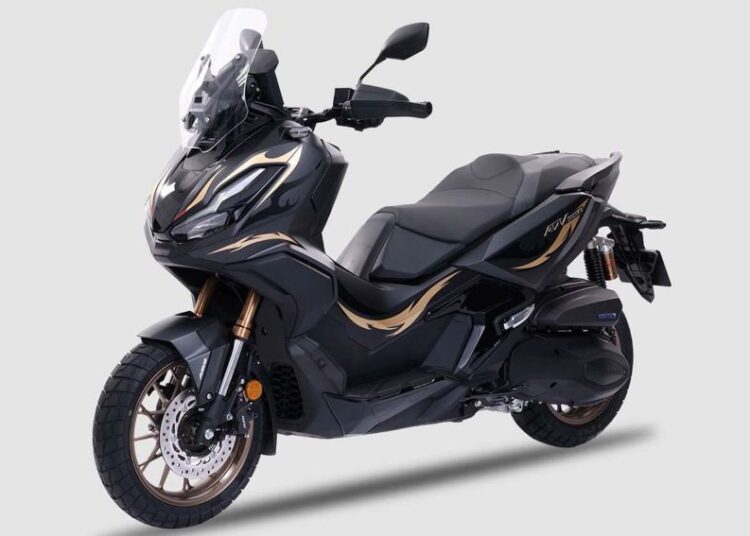 Honda ADV350 Limited Edition với bộ tem họa tiết lấy cảm hứng từ nghệ thuật Trung Quốc