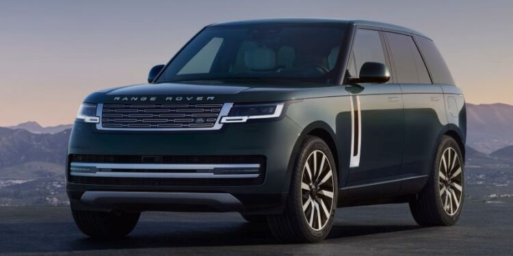 Range Rover Electric ra mắt: SUV thuần điện, chạy tối đa 598 km, sạc nhanh 350 kW
