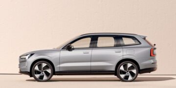 Volvo EX90