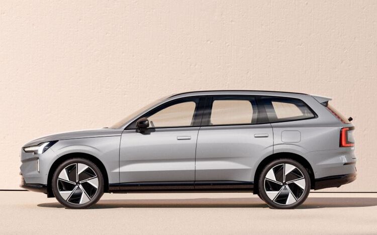 Volvo EX90