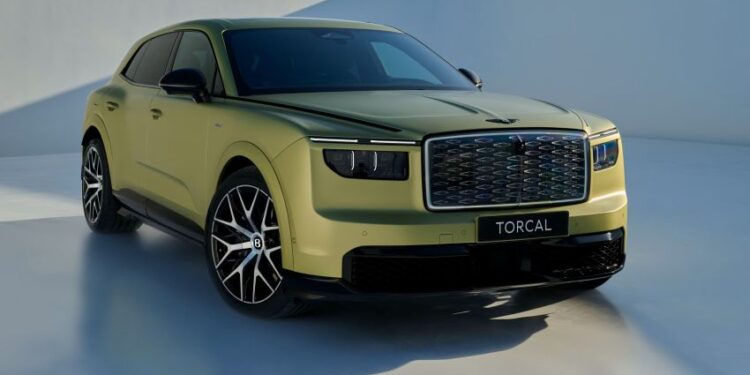 Torcal: SUV điện đầu tiên của Bentley trình làng, mạnh 876 mã lực