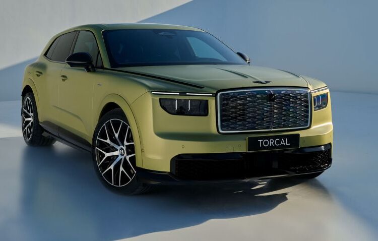 Torcal: SUV điện đầu tiên của Bentley trình làng, mạnh 876 mã lực