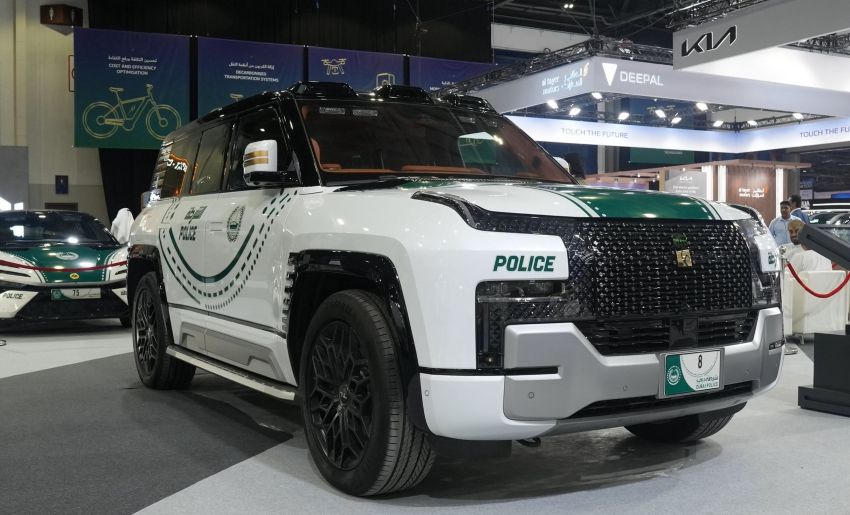 BYD Yangwang U8
