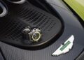 Đồng hồ Breitling cá nhân hóa dành riêng cho chủ xe Aston Martin Valhalla