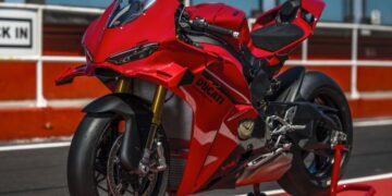 Ducati Panigale V4 2027: Tăng công suất lên 218 mã lực, cải tiến khung gầm