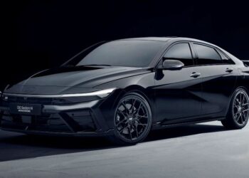 Hyundai i30 Sedan N Monochrome 2027 ra mắt với phối màu mới