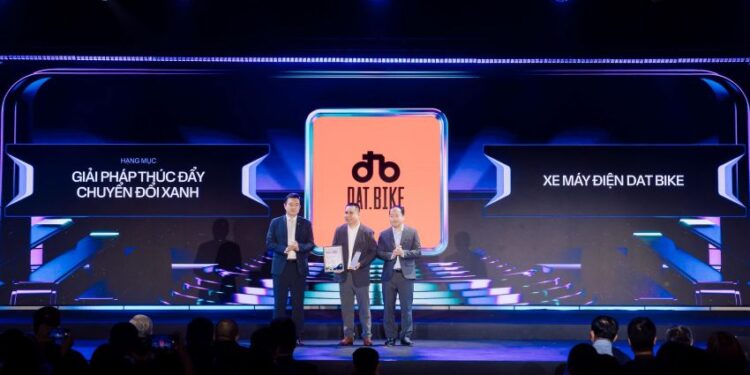 Công nghệ sạc tích hợp của Dat Bike được vinh danh tại Better Choice Awards 2026