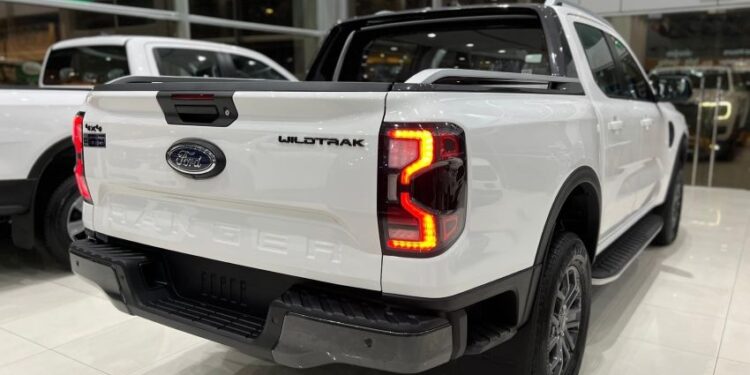 Ford ưu đãi tháng 10: Ranger và Territory hỗ trợ 100% lệ phí trước bạ