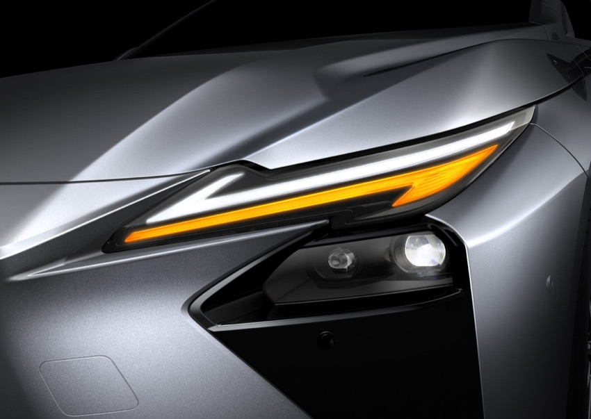 Cụm đèn trước Lexus ES thế hệ mới