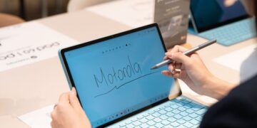 Moto Pad 60 và Pad 70 Series ra mắt Việt Nam: chú trọng công nghệ màn hình bảo vệ mắt người dùng
