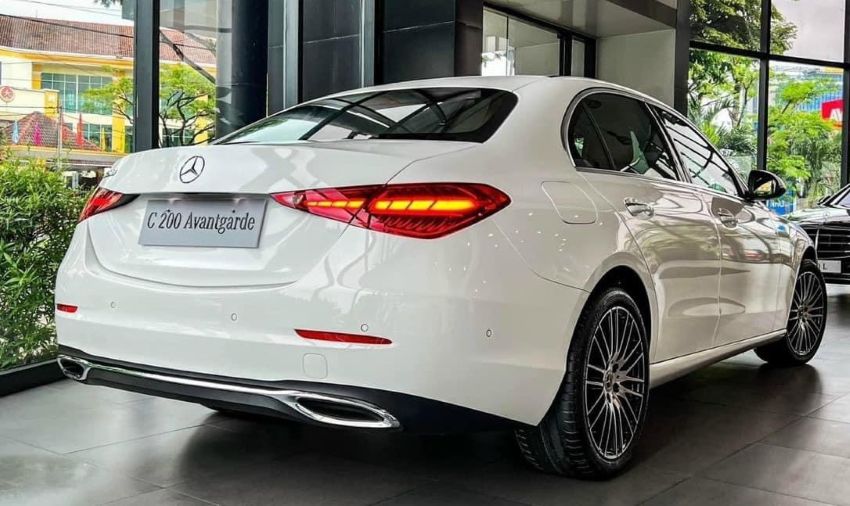 Triệu hồi Mercedes C300