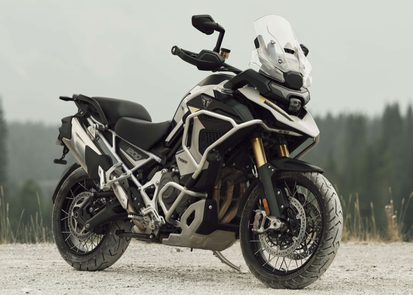 Triumph Tiger 1200 Rally Explorer 2027 màu trắng