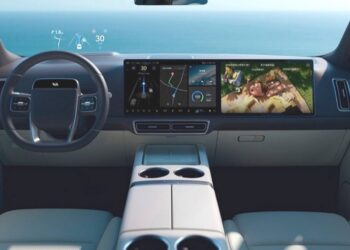 Các màn hình trong khoang lái Li Auto L9