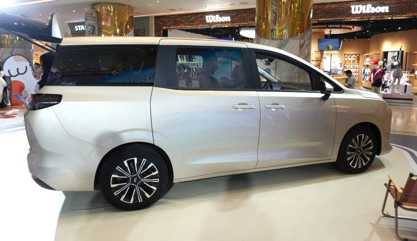 Khoang lái Wuling Darion