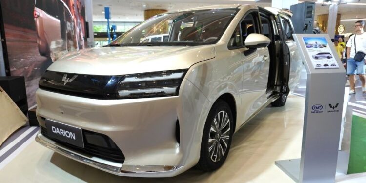 Wuling Darion giá từ 769 triệu đồng có gì để cạnh tranh trong phân khúc MPV điện 7 chỗ?