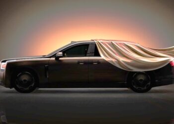 Ảnh teaser sedan Yangwang Altior của BYD